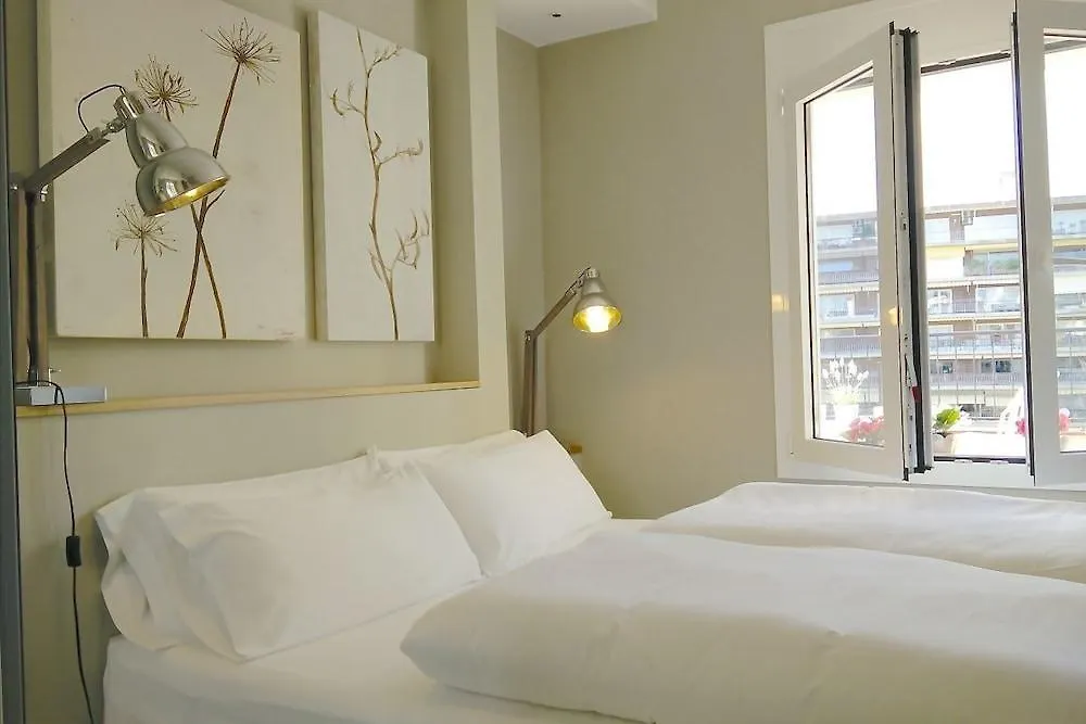 דירות ברצלונה Bizflats Batik Penthouse Pedralbes ספרד